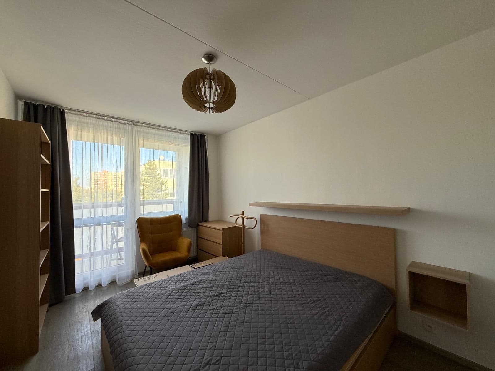 Prenájom bytu 3-izbový 70 m², Pod Jarovem, Praha, Praha Prenájom bytu 3-izbový 70 m², Pod Jarovem, Praha, Praha