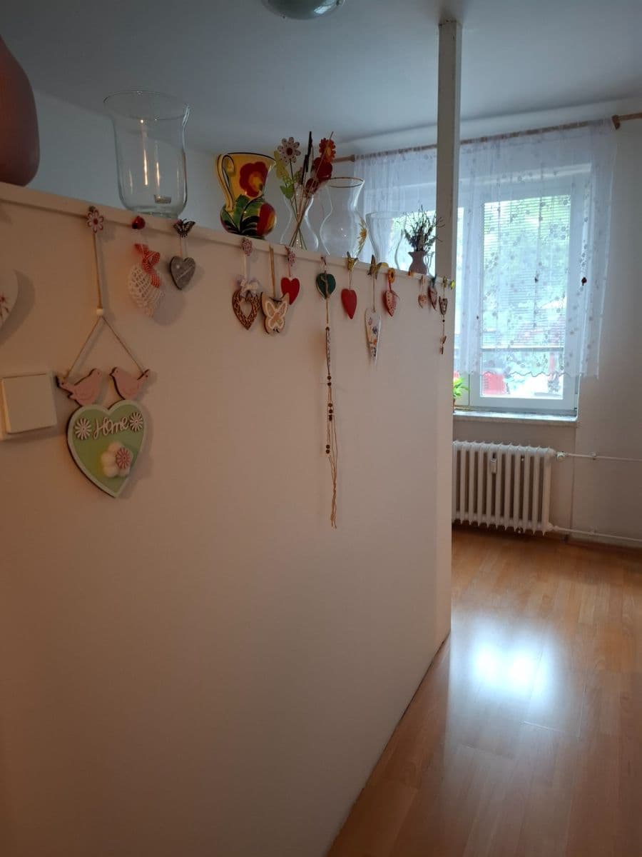Predaj bytu 3-izbový 61 m², Emila Holuba, Havířov, Moravskoslezský kraj Predaj bytu 3-izbový 61 m², Emila Holuba, Havířov, Moravskoslezský kraj