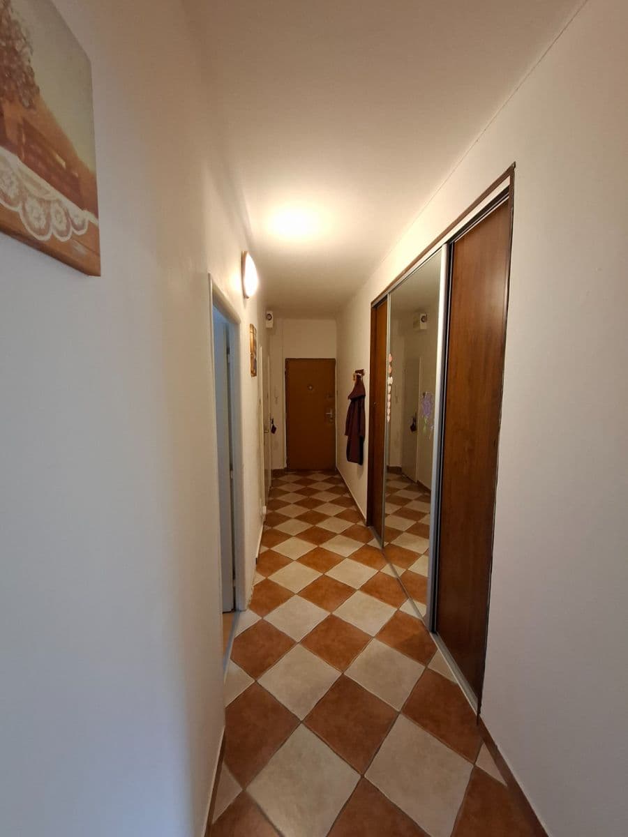 Predaj bytu 3-izbový 61 m², Emila Holuba, Havířov, Moravskoslezský kraj Predaj bytu 3-izbový 61 m², Emila Holuba, Havířov, Moravskoslezský kraj