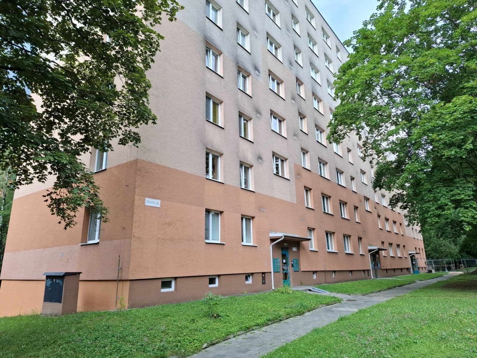 Predaj bytu 3-izbový 61 m², Emila Holuba, Havířov, Moravskoslezský kraj Predaj bytu 3-izbový 61 m², Emila Holuba, Havířov, Moravskoslezský kraj