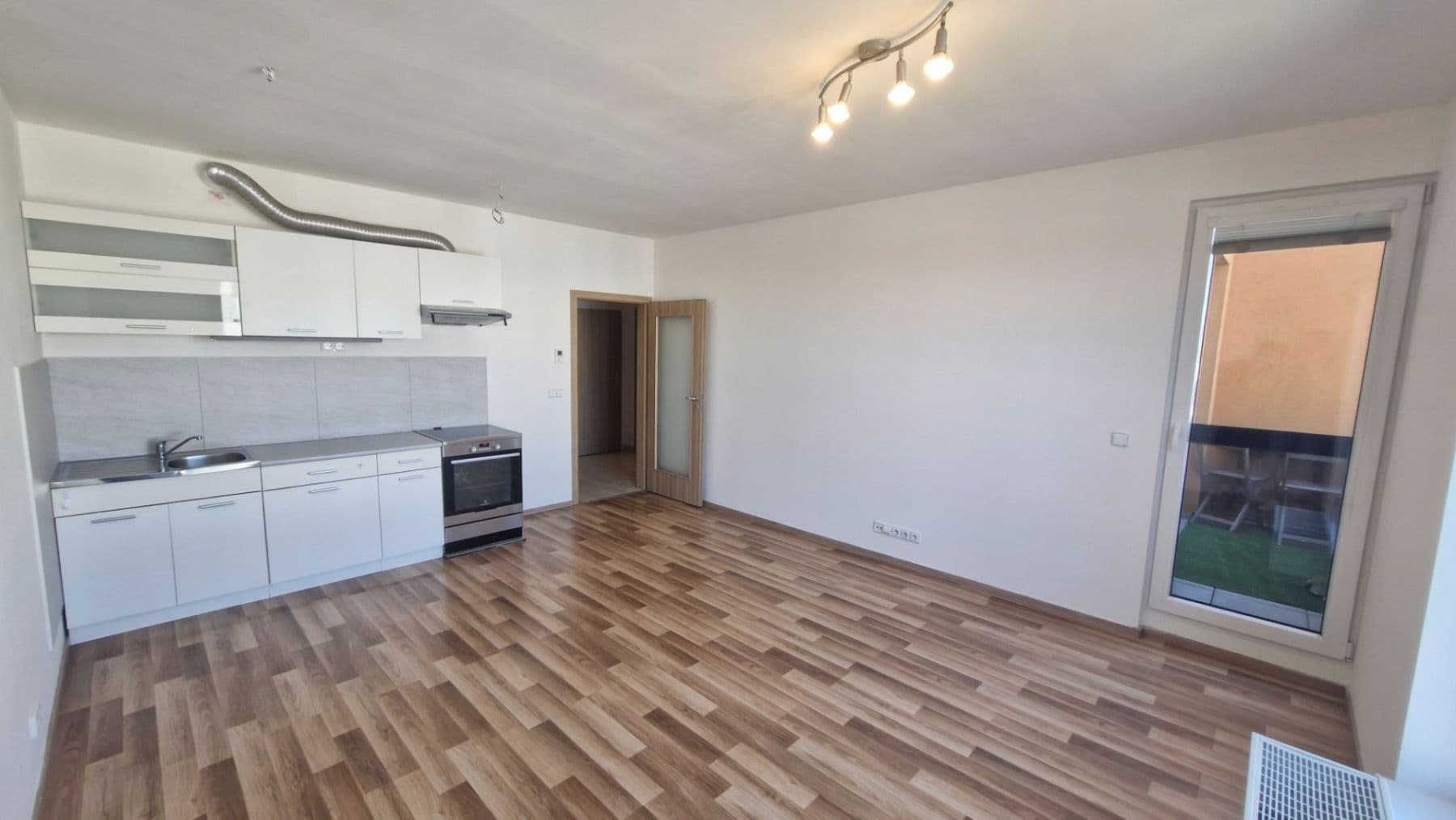 Prenájom bytu 2-izbový 49 m², Jindřicha Bubeníčka, Praha, Praha Prenájom bytu 2-izbový 49 m², Jindřicha Bubeníčka, Praha, Praha