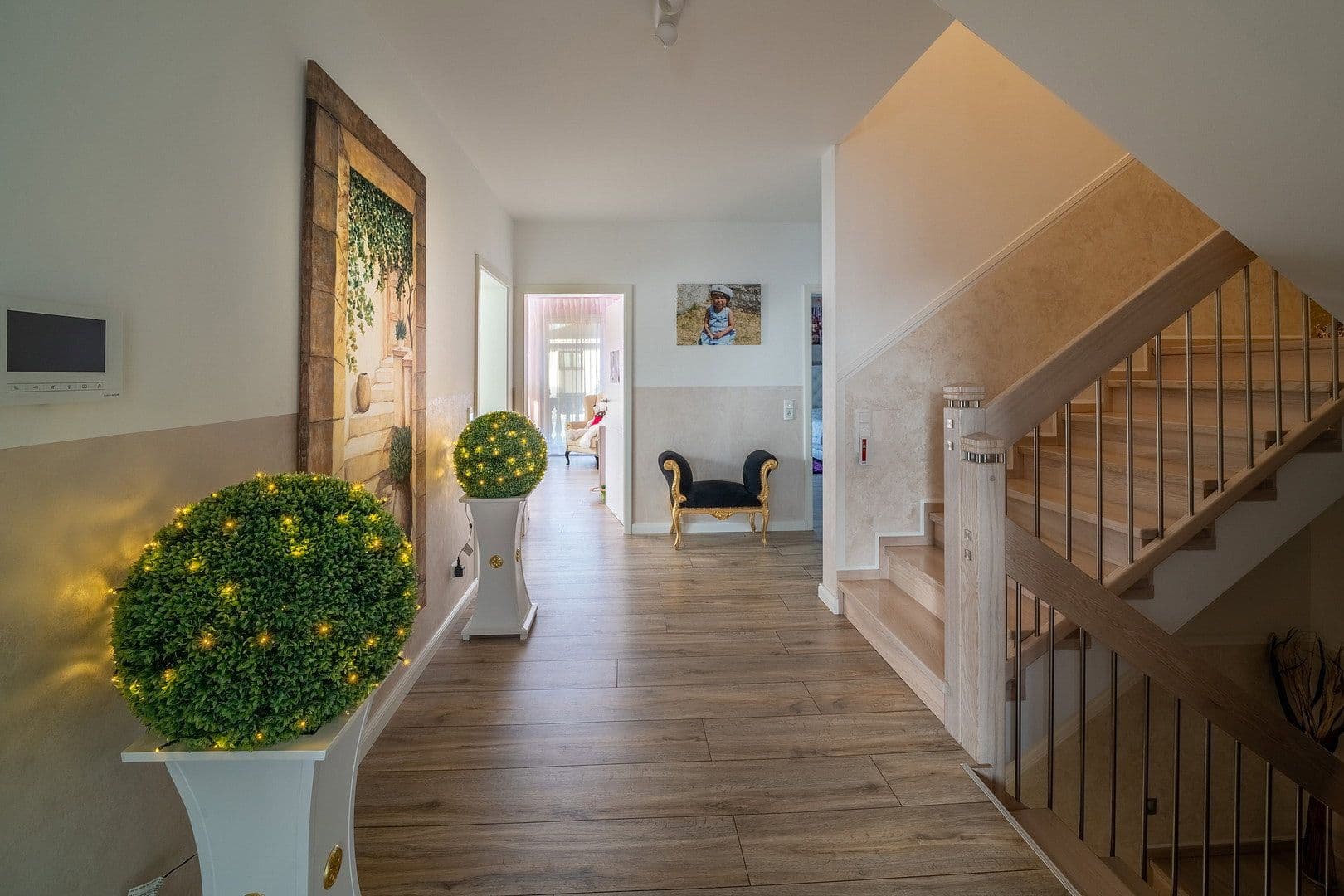 Predaj domu 367 m², pozemok 950 m², Hiddenhausen, Severné Porýnie - Westfálsko Predaj domu 367 m², pozemok 950 m², Hiddenhausen, Severné Porýnie - Westfálsko