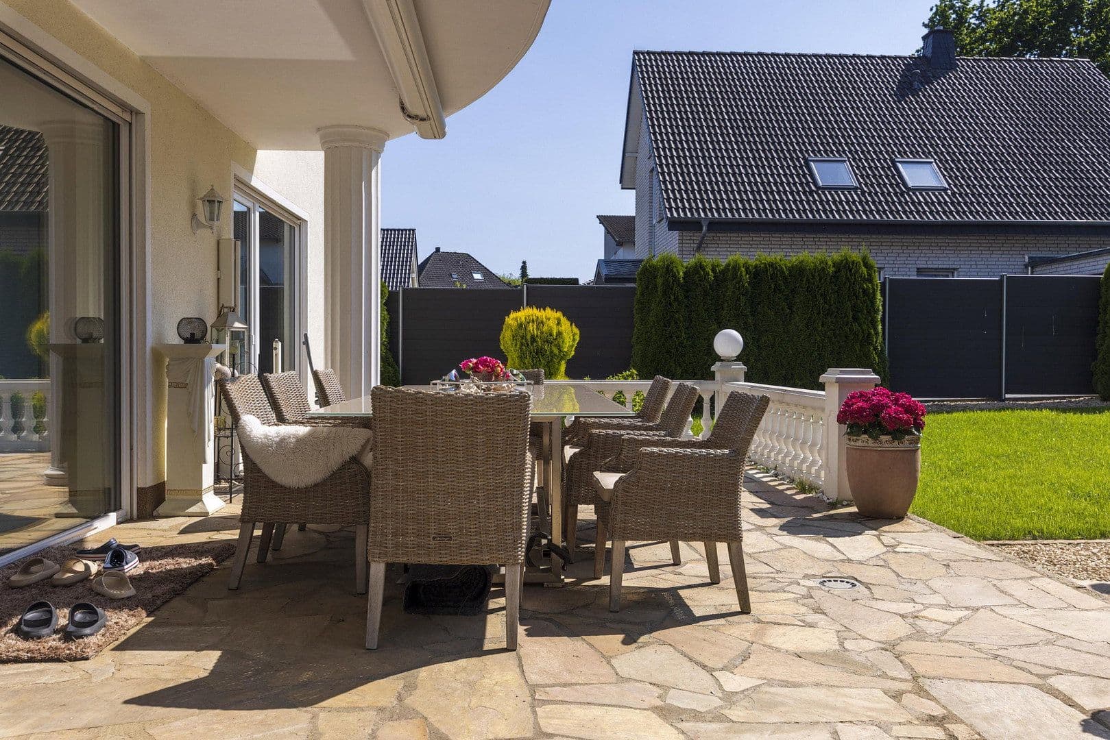 Predaj domu 367 m², pozemok 950 m², Hiddenhausen, Severné Porýnie - Westfálsko Predaj domu 367 m², pozemok 950 m², Hiddenhausen, Severné Porýnie - Westfálsko