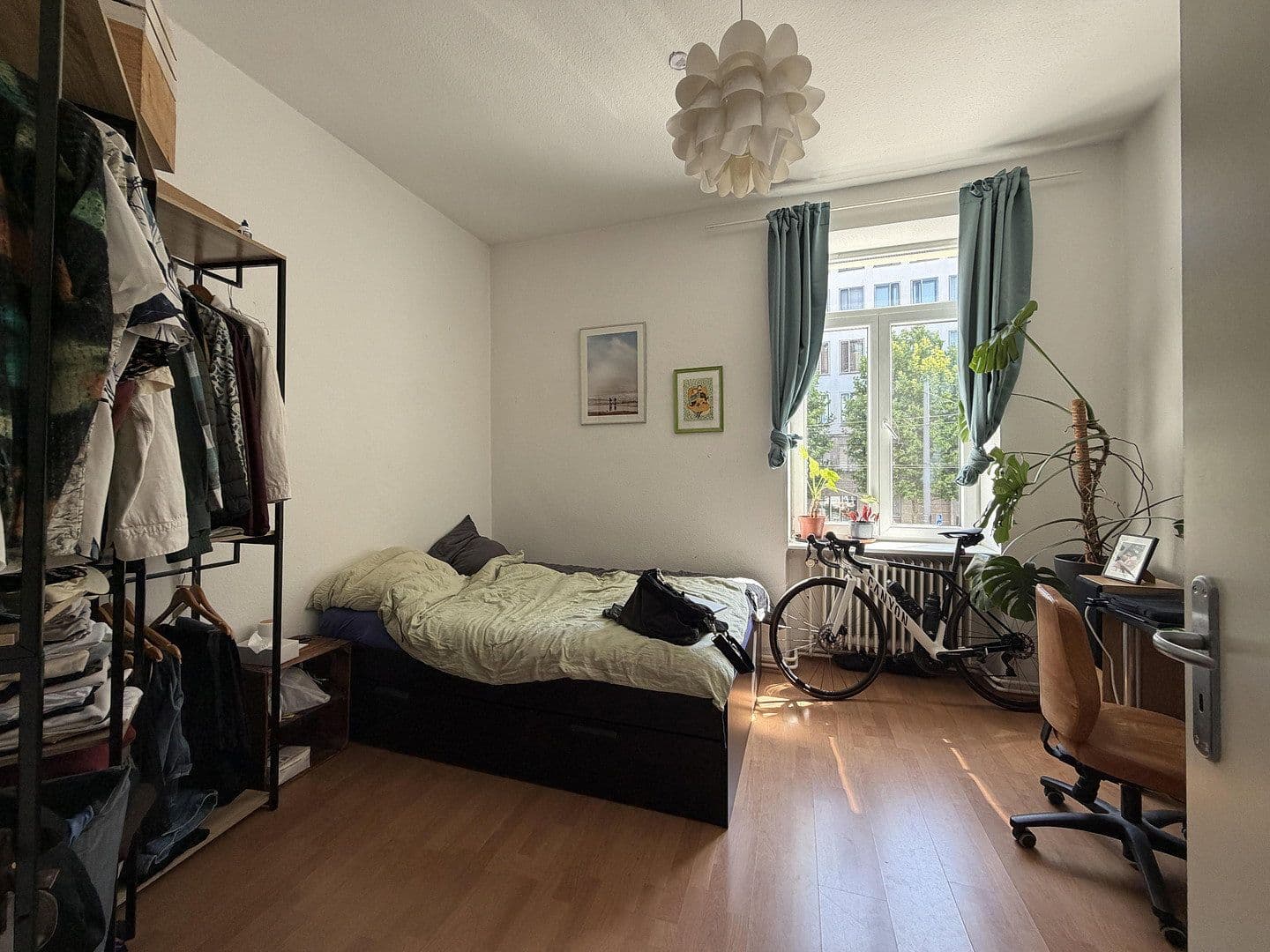 Prenájom bytu 3-izbový 98 m², Eckenheimer Landstraße 103, Frankfurt am Main, Hesensko Prenájom bytu 3-izbový 98 m², Eckenheimer Landstraße 103, Frankfurt am Main, Hesensko