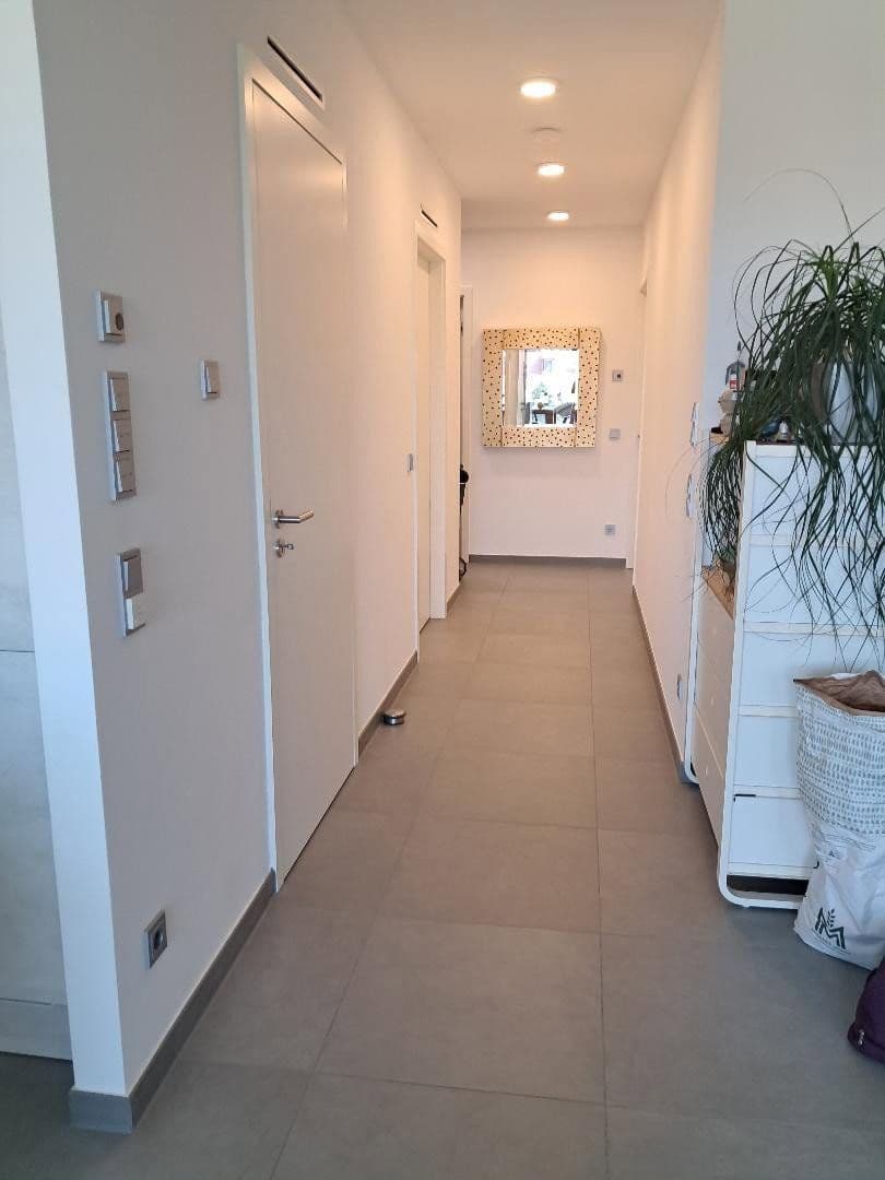 Predaj bytu 3-izbový 85 m², Karlsruhe, Bádensko-Wurttembersko Predaj bytu 3-izbový 85 m², Karlsruhe, Bádensko-Wurttembersko