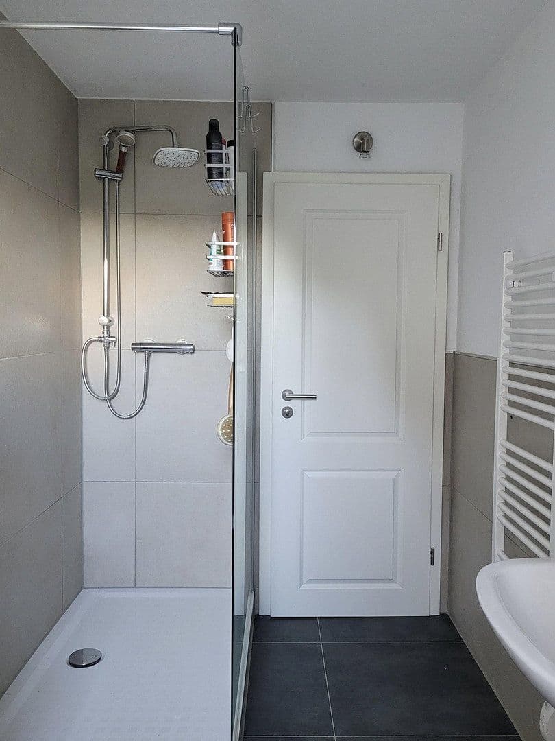 Prenájom bytu 2-izbový 66 m², Weststraße 62, Chemnitz, Sasko Prenájom bytu 2-izbový 66 m², Weststraße 62, Chemnitz, Sasko