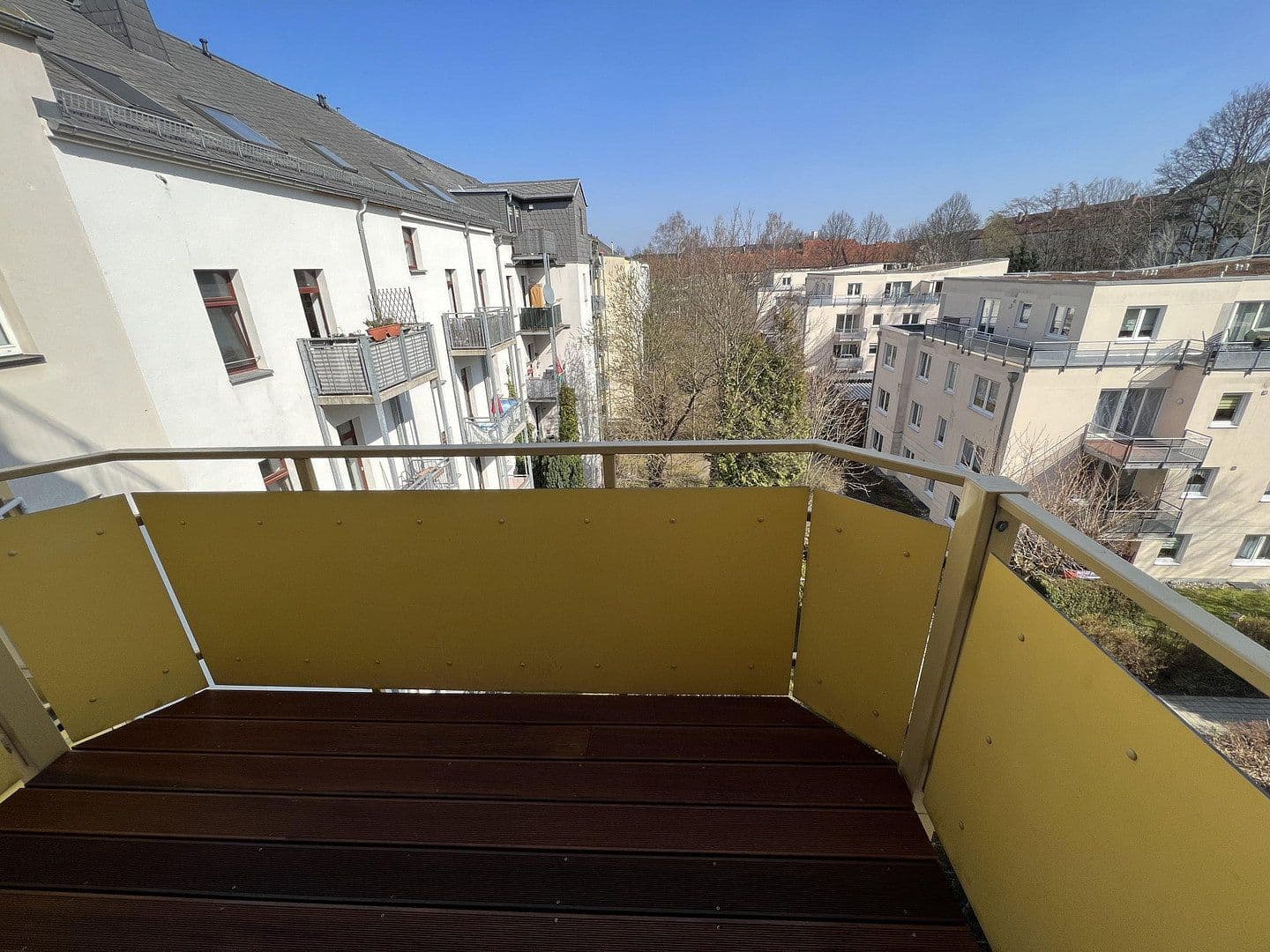 Prenájom bytu 4-izbový 96 m², Barbarossastraße 86, Chemnitz, Sasko Prenájom bytu 4-izbový 96 m², Barbarossastraße 86, Chemnitz, Sasko