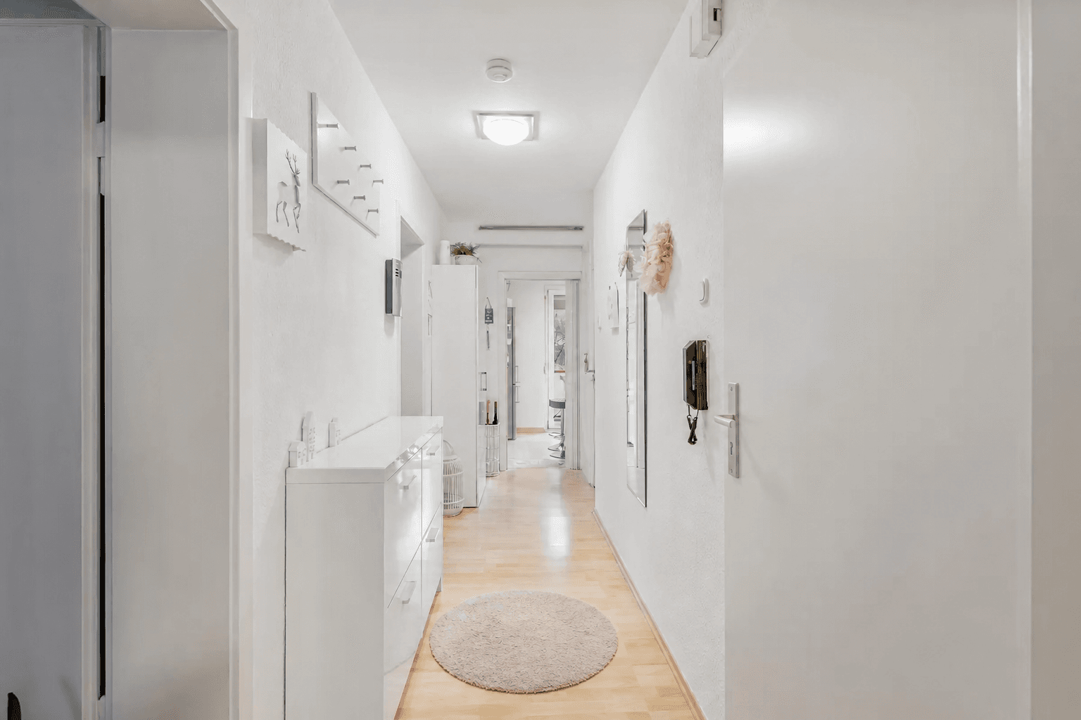 Prenájom bytu 3-izbový 82 m², Rötestraße 65, Stuttgart, Bádensko-Wurttembersko Prenájom bytu 3-izbový 82 m², Rötestraße 65, Stuttgart, Bádensko-Wurttembersko