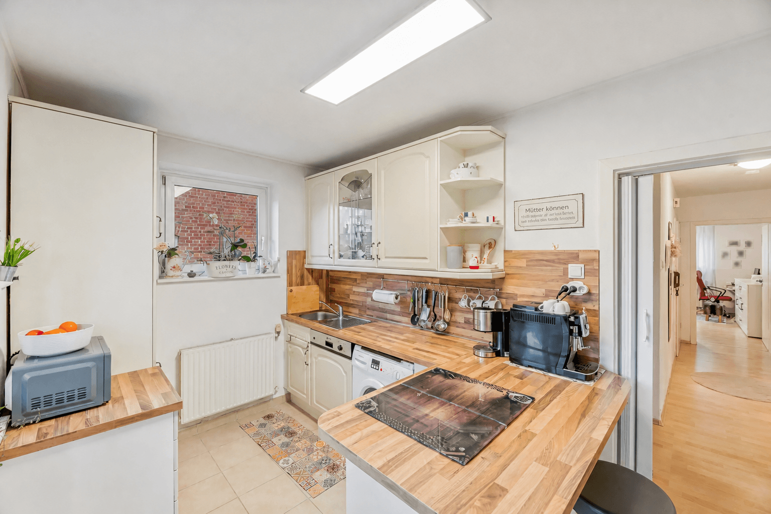 Prenájom bytu 3-izbový 82 m², Rötestraße 65, Stuttgart, Bádensko-Wurttembersko Prenájom bytu 3-izbový 82 m², Rötestraße 65, Stuttgart, Bádensko-Wurttembersko