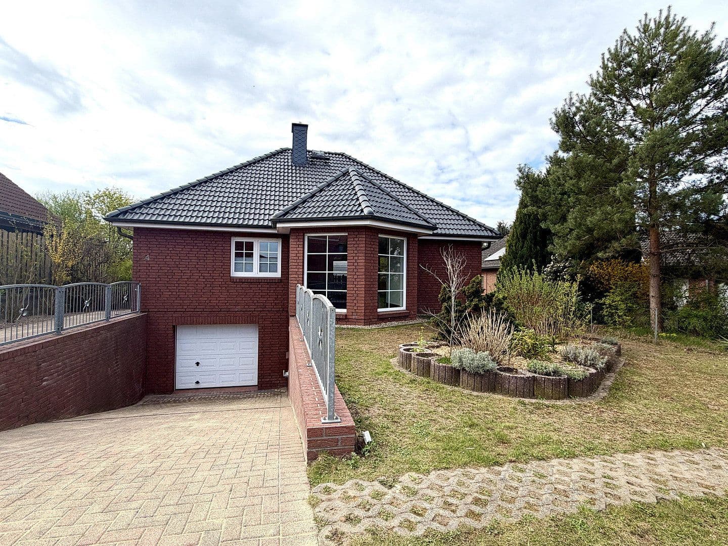Prenájom domu 125 m², pozemok 780 m², Pferdekoppel 14, Neetze, Dolné Sasko Prenájom domu 125 m², pozemok 780 m², Pferdekoppel 14, Neetze, Dolné Sasko