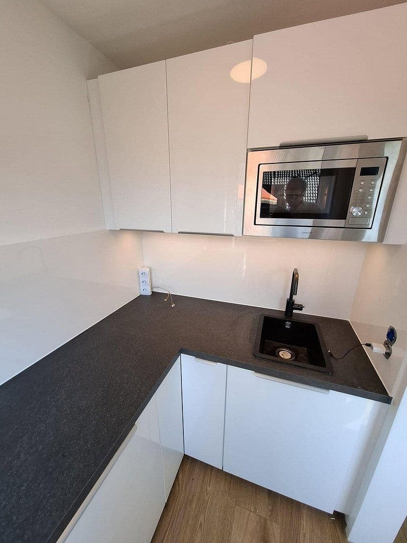 Prenájom bytu 1-izbový 31 m², Müchen, Bavorsko Prenájom bytu 1-izbový 31 m², Müchen, Bavorsko
