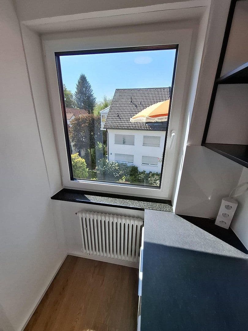 Prenájom bytu 1-izbový 31 m², Müchen, Bavorsko Prenájom bytu 1-izbový 31 m², Müchen, Bavorsko