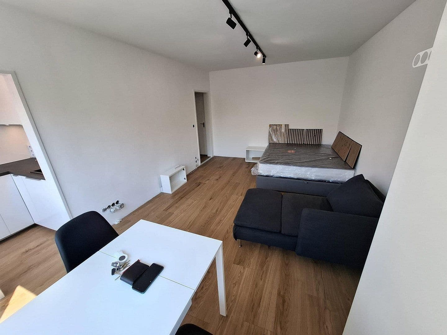 Prenájom bytu 1-izbový 31 m², Müchen, Bavorsko Prenájom bytu 1-izbový 31 m², Müchen, Bavorsko