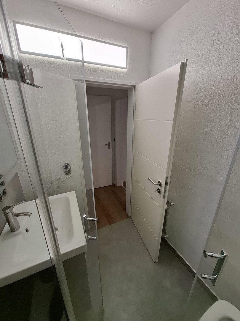 Prenájom bytu 1-izbový 31 m², Müchen, Bavorsko Prenájom bytu 1-izbový 31 m², Müchen, Bavorsko