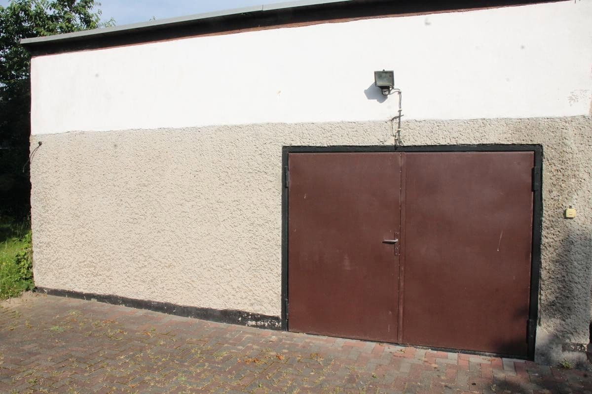 Predaj domu 63 m², pozemok 935 m², Berlin, Berlín Predaj domu 63 m², pozemok 935 m², Berlin, Berlín