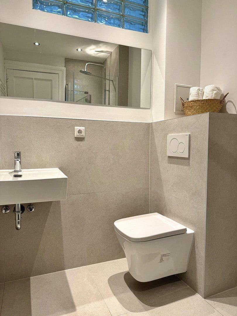 Predaj bytu 1-izbový 27 m², Berlin, Berlín Predaj bytu 1-izbový 27 m², Berlin, Berlín
