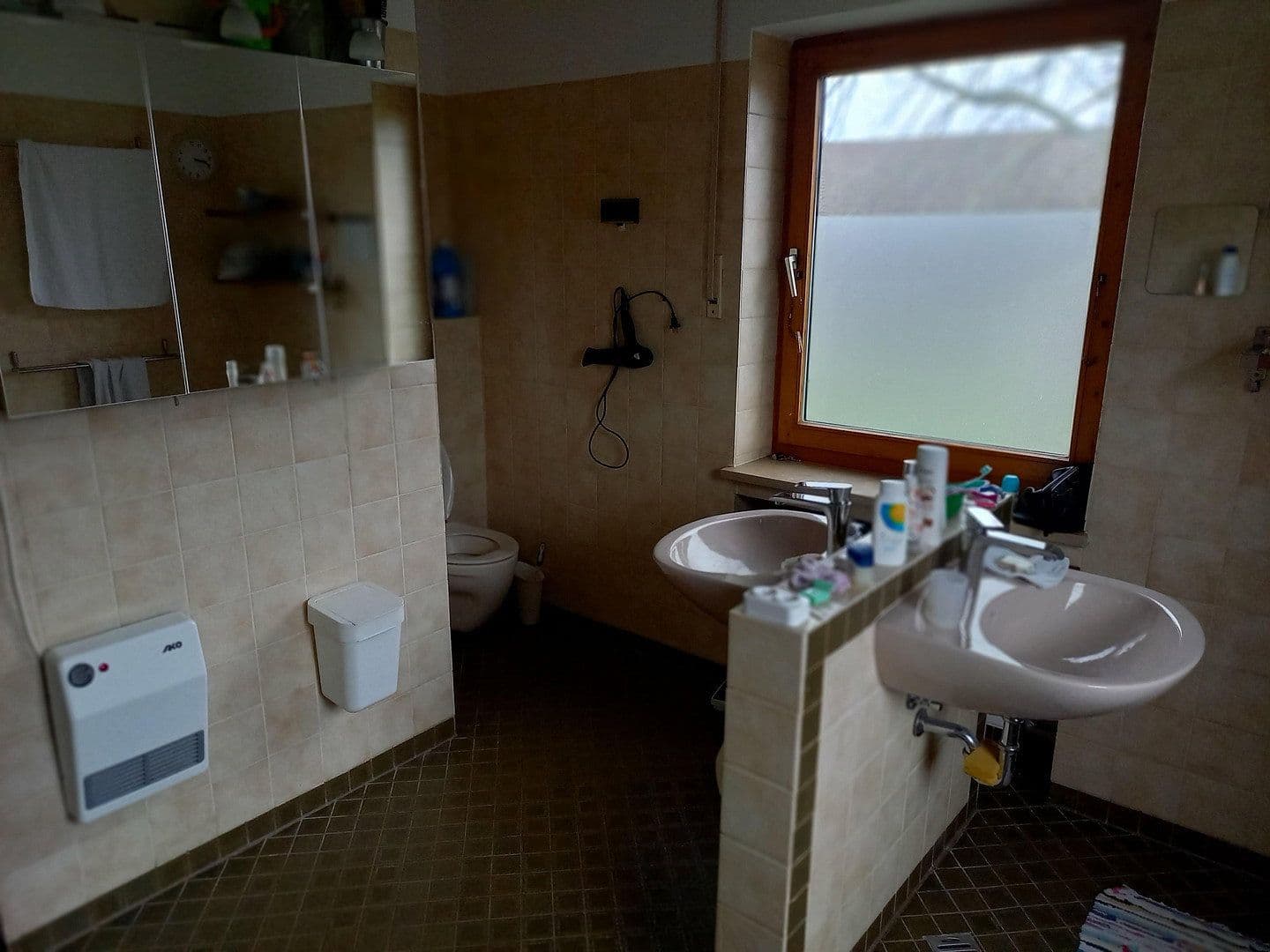 Prenájom domu 240 m², pozemok 800 m², Hinter den Gärten 7, Wertingen, Bavorsko Prenájom domu 240 m², pozemok 800 m², Hinter den Gärten 7, Wertingen, Bavorsko