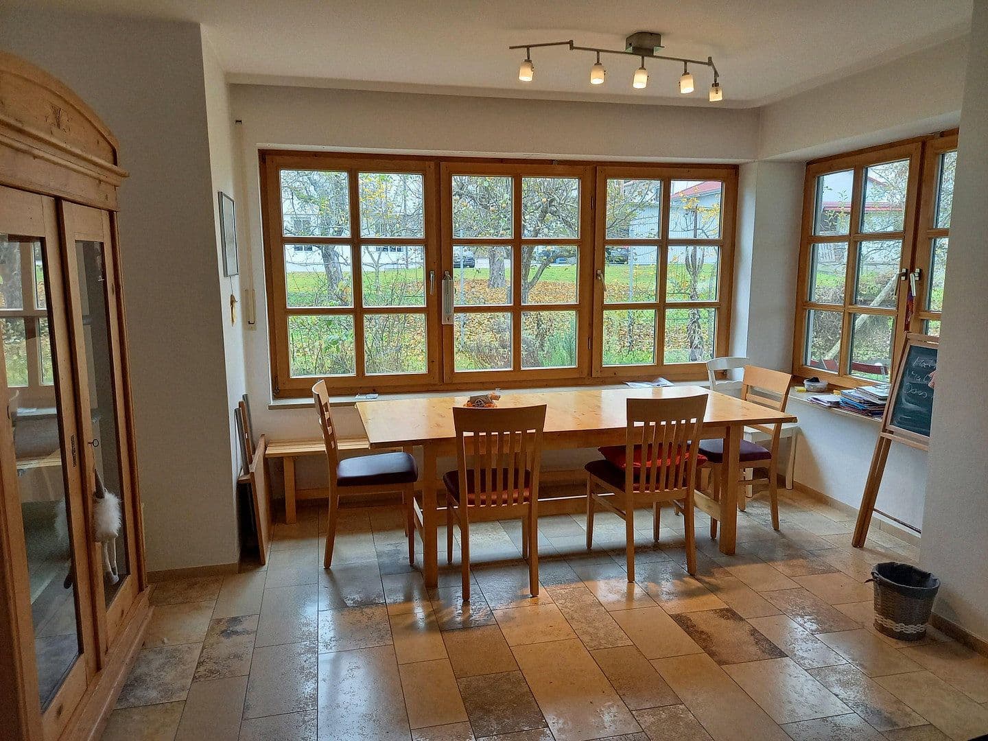 Prenájom domu 240 m², pozemok 800 m², Hinter den Gärten 7, Wertingen, Bavorsko Prenájom domu 240 m², pozemok 800 m², Hinter den Gärten 7, Wertingen, Bavorsko