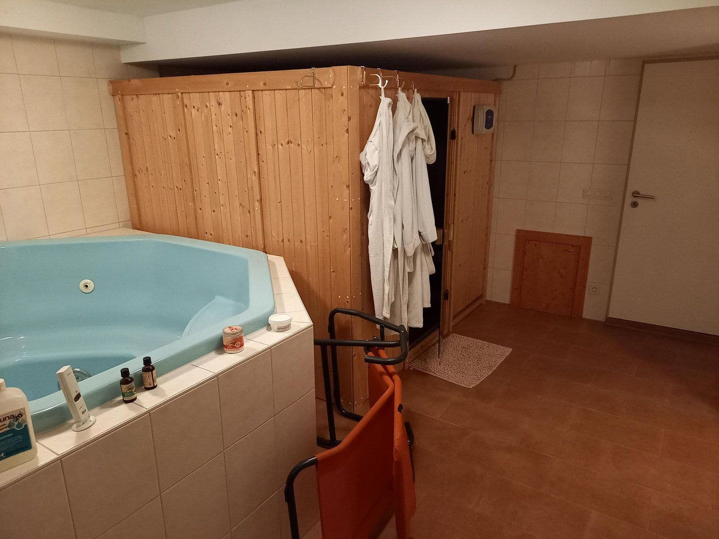Prenájom domu 240 m², pozemok 800 m², Hinter den Gärten 7, Wertingen, Bavorsko Prenájom domu 240 m², pozemok 800 m², Hinter den Gärten 7, Wertingen, Bavorsko