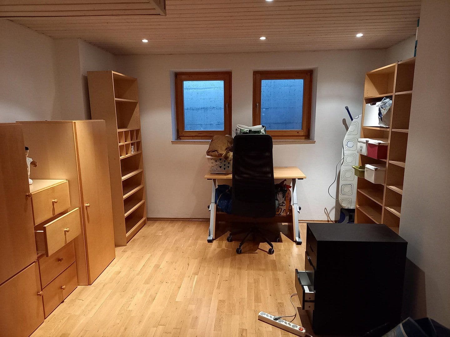 Prenájom domu 240 m², pozemok 800 m², Hinter den Gärten 7, Wertingen, Bavorsko Prenájom domu 240 m², pozemok 800 m², Hinter den Gärten 7, Wertingen, Bavorsko