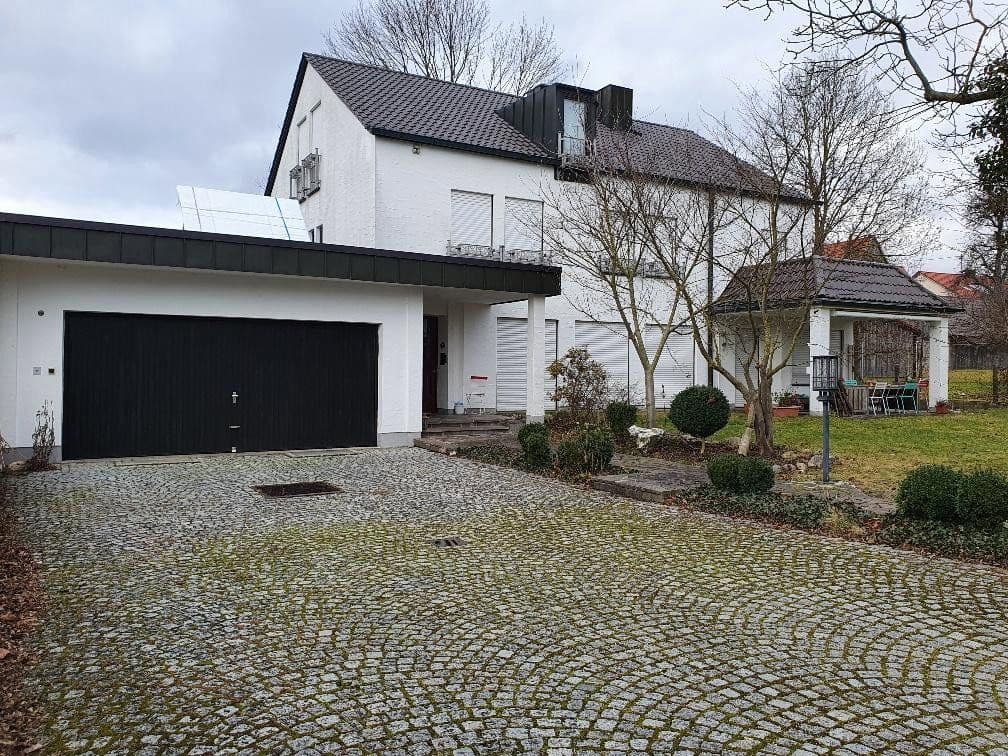Prenájom domu 240 m², pozemok 800 m², Hinter den Gärten 7, Wertingen, Bavorsko Prenájom domu 240 m², pozemok 800 m², Hinter den Gärten 7, Wertingen, Bavorsko