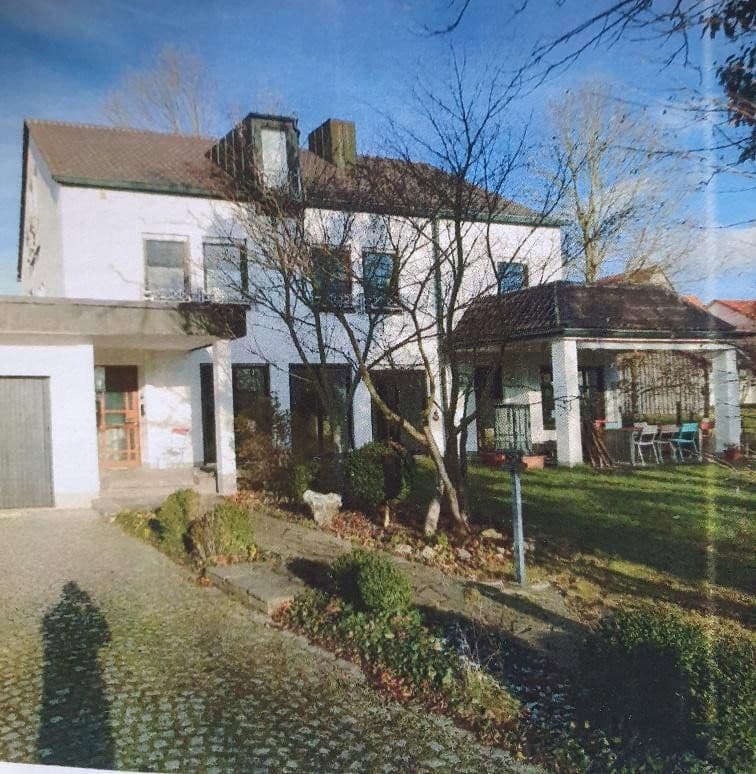Prenájom domu 240 m², pozemok 800 m², Hinter den Gärten 7, Wertingen, Bavorsko Prenájom domu 240 m², pozemok 800 m², Hinter den Gärten 7, Wertingen, Bavorsko