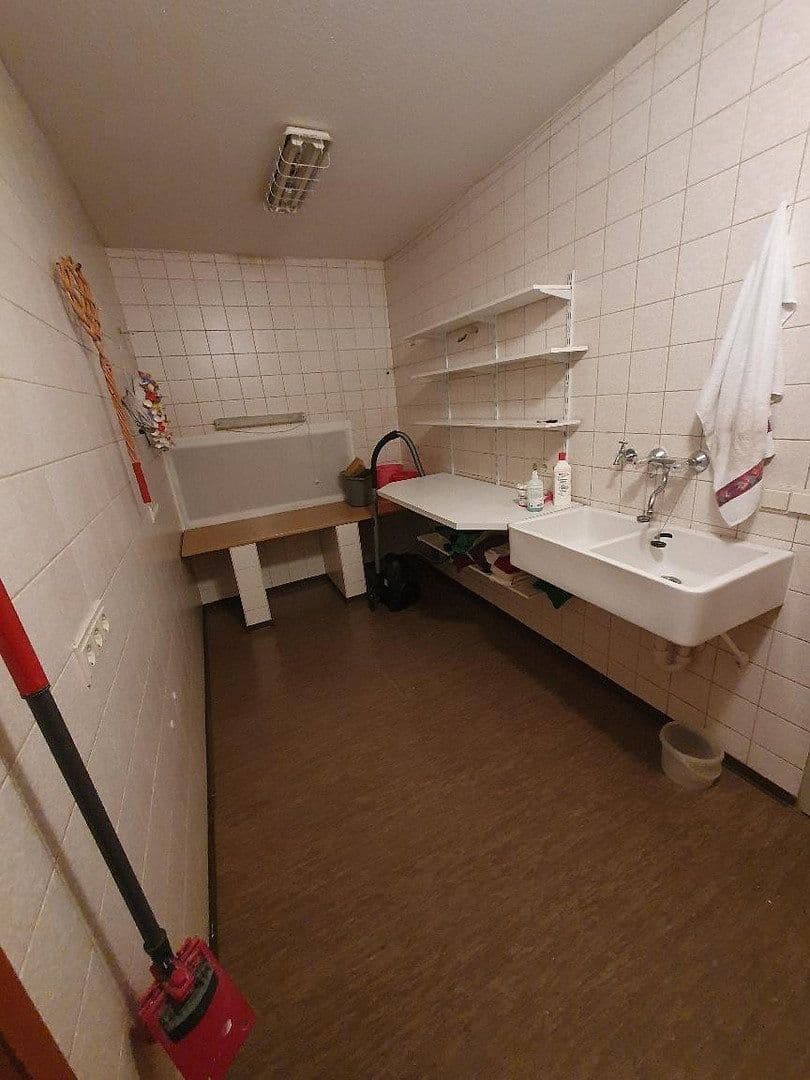 Prenájom domu 240 m², pozemok 800 m², Hinter den Gärten 7, Wertingen, Bavorsko Prenájom domu 240 m², pozemok 800 m², Hinter den Gärten 7, Wertingen, Bavorsko