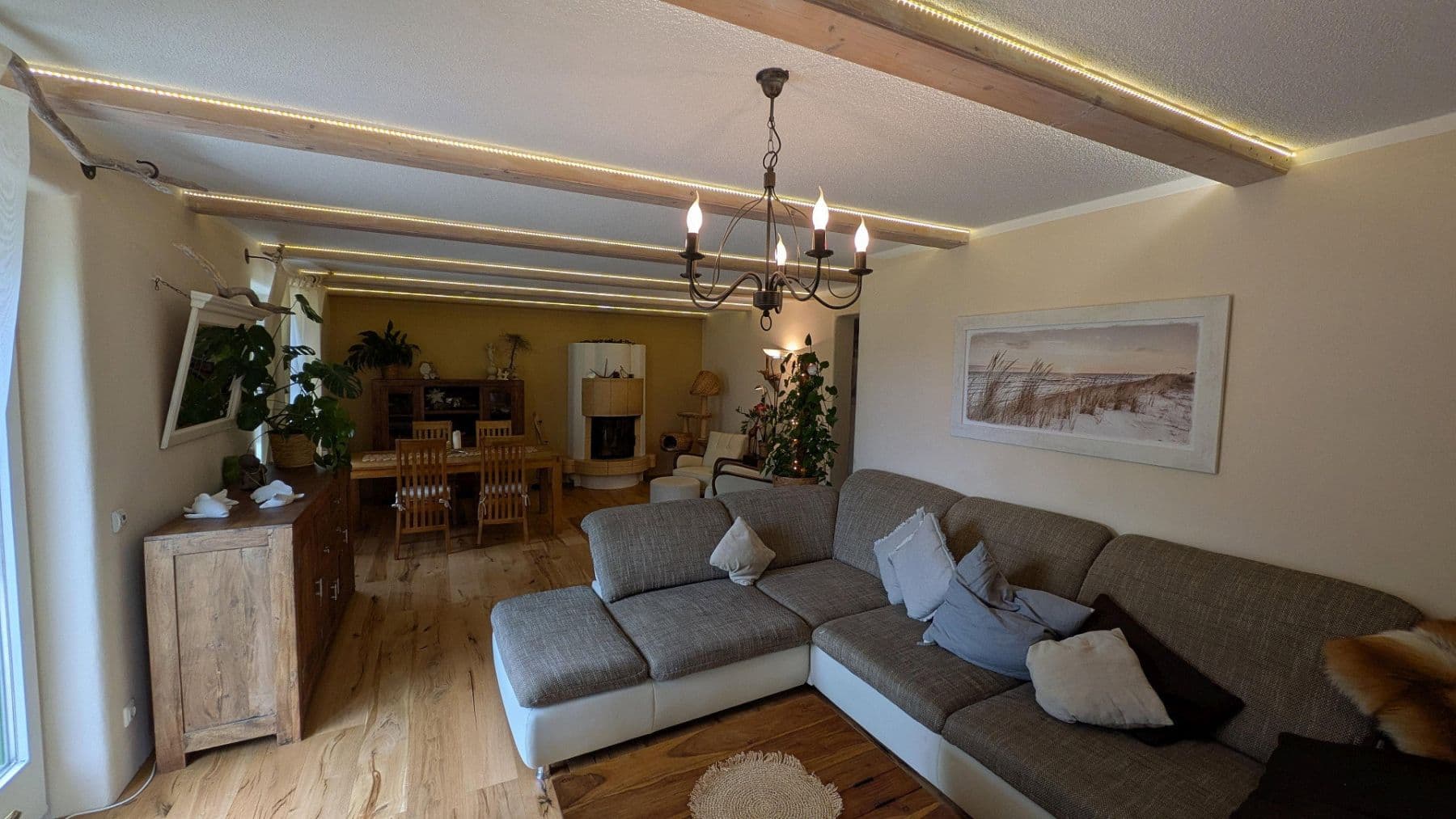 Predaj domu 207 m², pozemok 1.091 m², Chemnitz, Sasko Predaj domu 207 m², pozemok 1.091 m², Chemnitz, Sasko