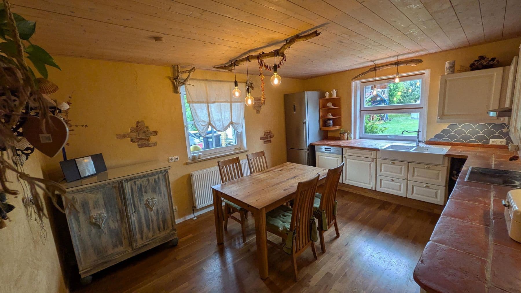Predaj domu 207 m², pozemok 1.091 m², Chemnitz, Sasko Predaj domu 207 m², pozemok 1.091 m², Chemnitz, Sasko