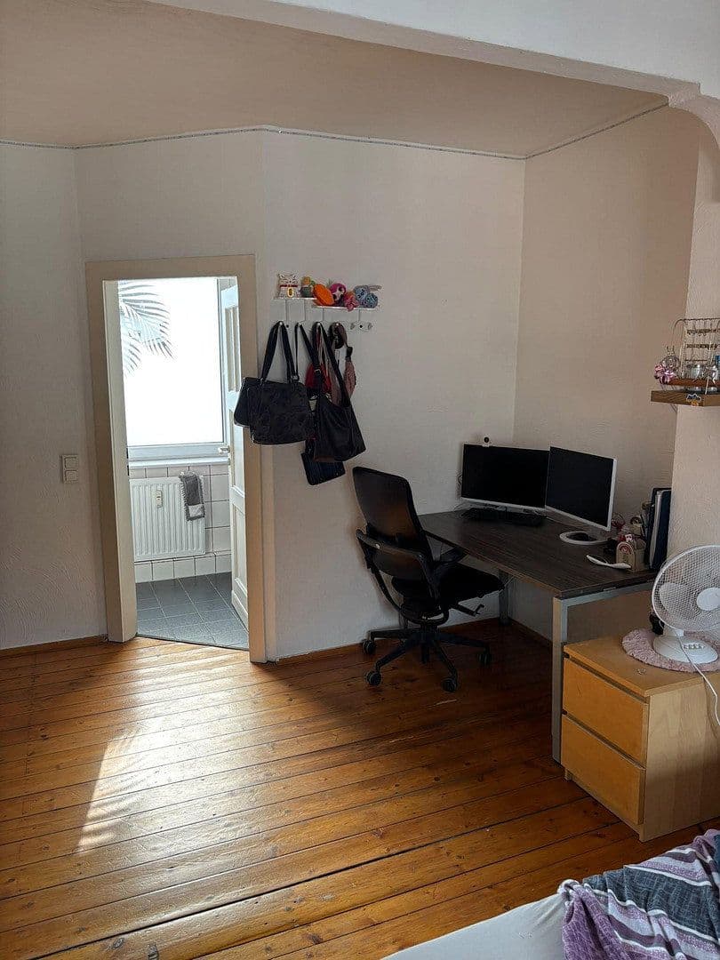 Prenájom bytu 2-izbový 55 m², Seidenstraße 36, Krefeld, Severné Porýnie - Westfálsko Prenájom bytu 2-izbový 55 m², Seidenstraße 36, Krefeld, Severné Porýnie - Westfálsko