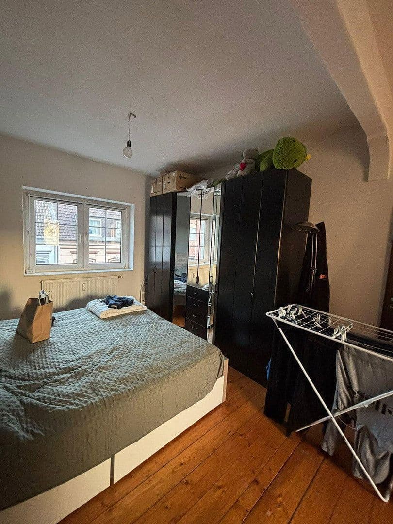 Prenájom bytu 2-izbový 55 m², Seidenstraße 36, Krefeld, Severné Porýnie - Westfálsko Prenájom bytu 2-izbový 55 m², Seidenstraße 36, Krefeld, Severné Porýnie - Westfálsko