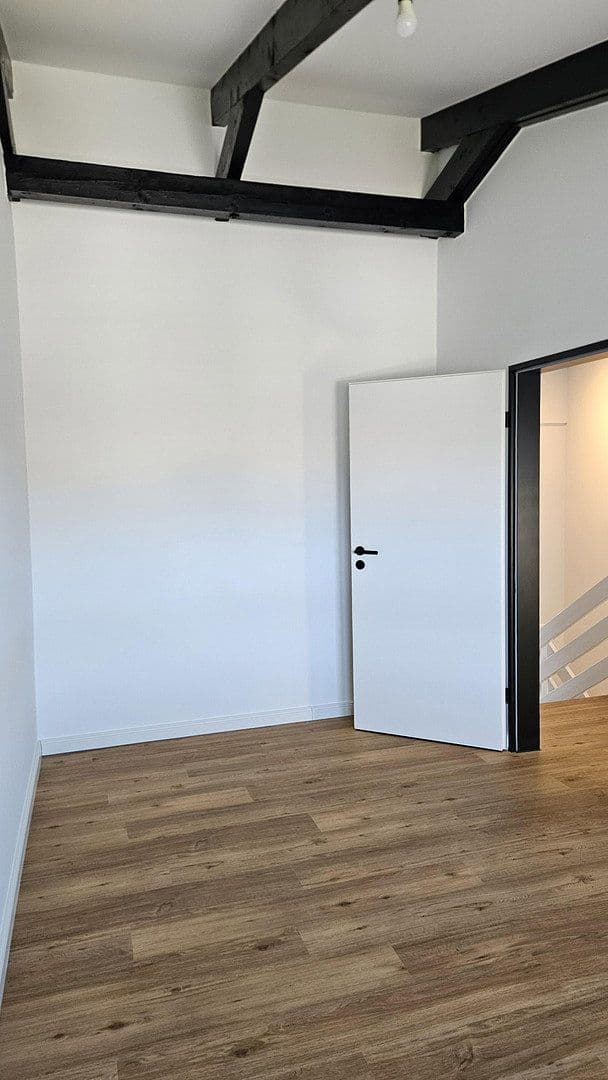 Prenájom domu 105 m², pozemok 140 m², Delmenhorst, Dolné Sasko Prenájom domu 105 m², pozemok 140 m², Delmenhorst, Dolné Sasko
