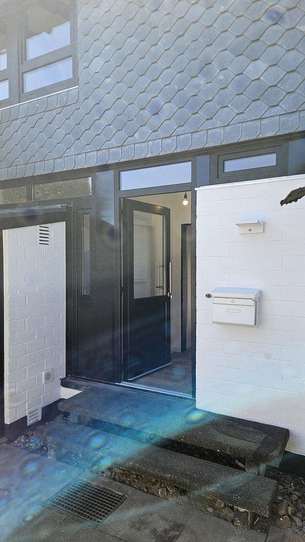 Prenájom domu 105 m², pozemok 140 m², Delmenhorst, Dolné Sasko Prenájom domu 105 m², pozemok 140 m², Delmenhorst, Dolné Sasko