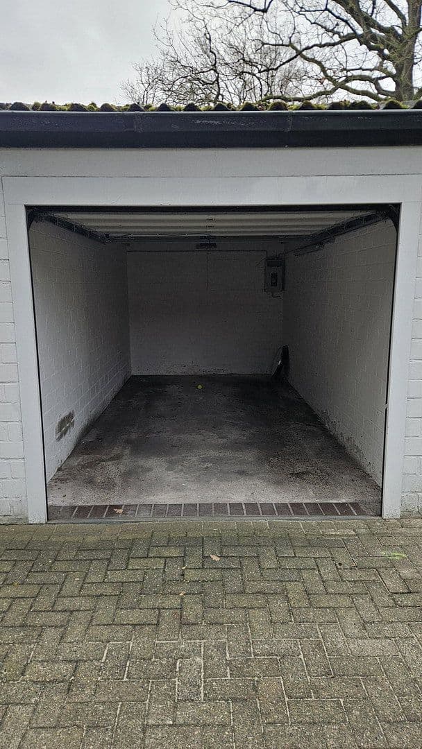 Prenájom domu 105 m², pozemok 140 m², Delmenhorst, Dolné Sasko Prenájom domu 105 m², pozemok 140 m², Delmenhorst, Dolné Sasko