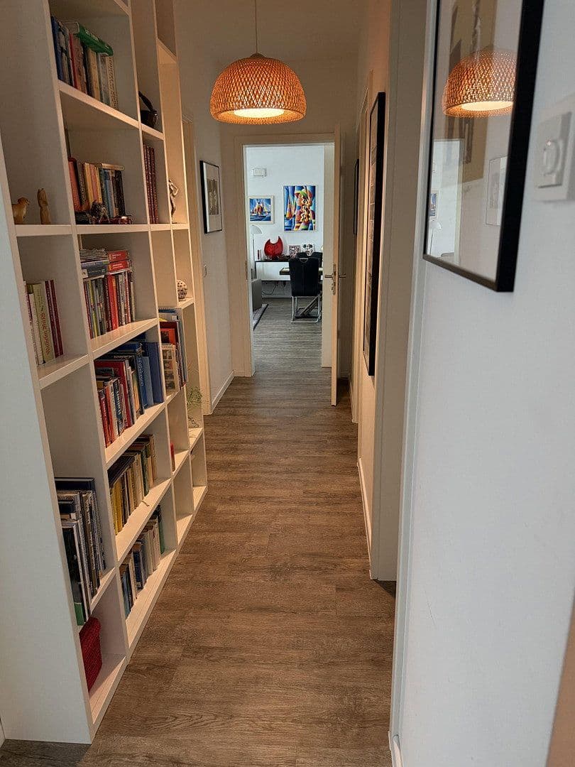 Predaj bytu 3-izbový 127 m², Berlin, Berlín Predaj bytu 3-izbový 127 m², Berlin, Berlín