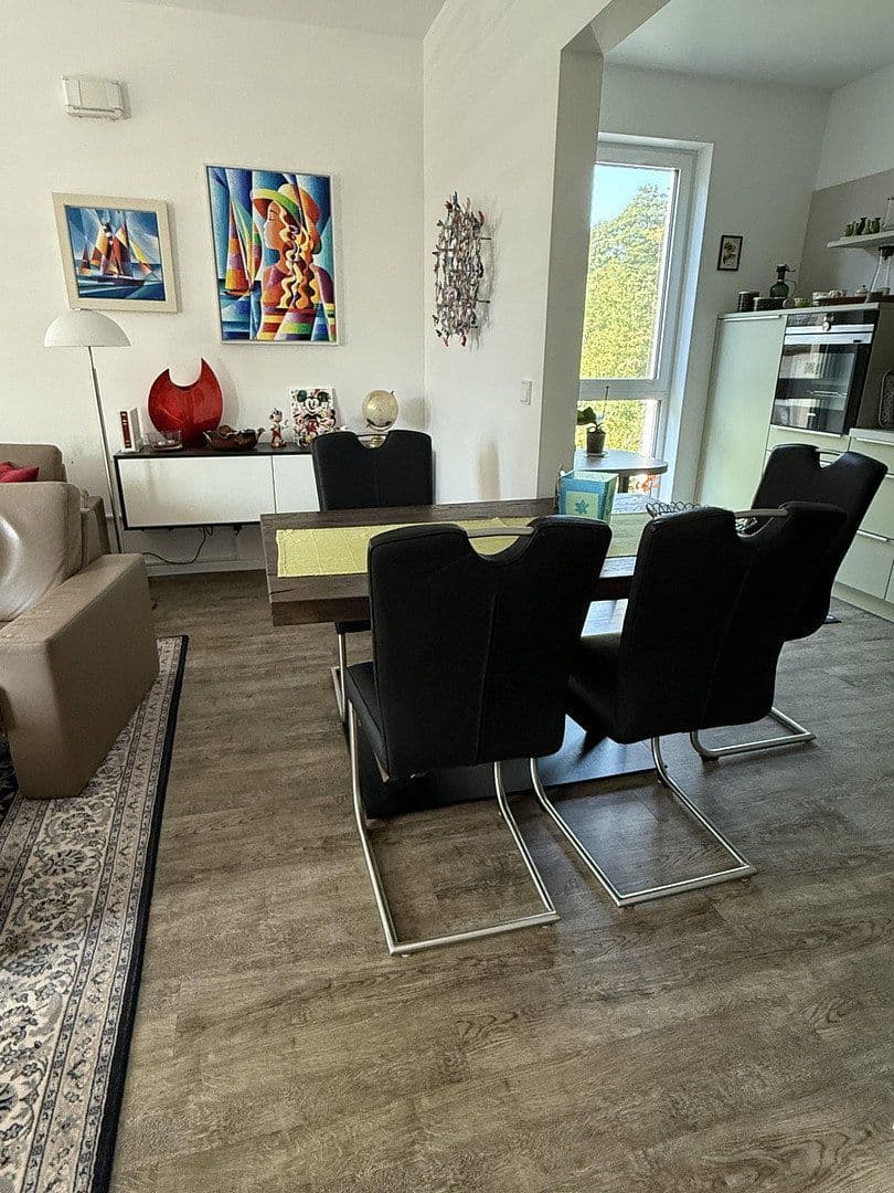 Predaj bytu 3-izbový 127 m², Berlin, Berlín Predaj bytu 3-izbový 127 m², Berlin, Berlín