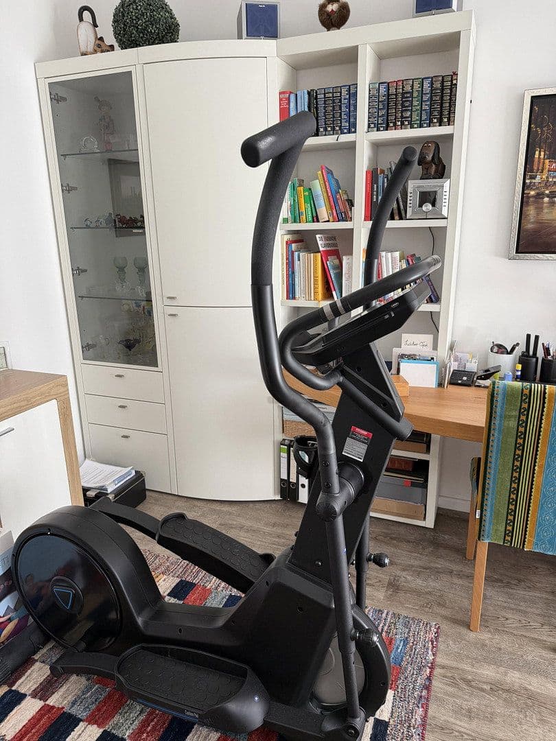 Predaj bytu 3-izbový 127 m², Berlin, Berlín Predaj bytu 3-izbový 127 m², Berlin, Berlín