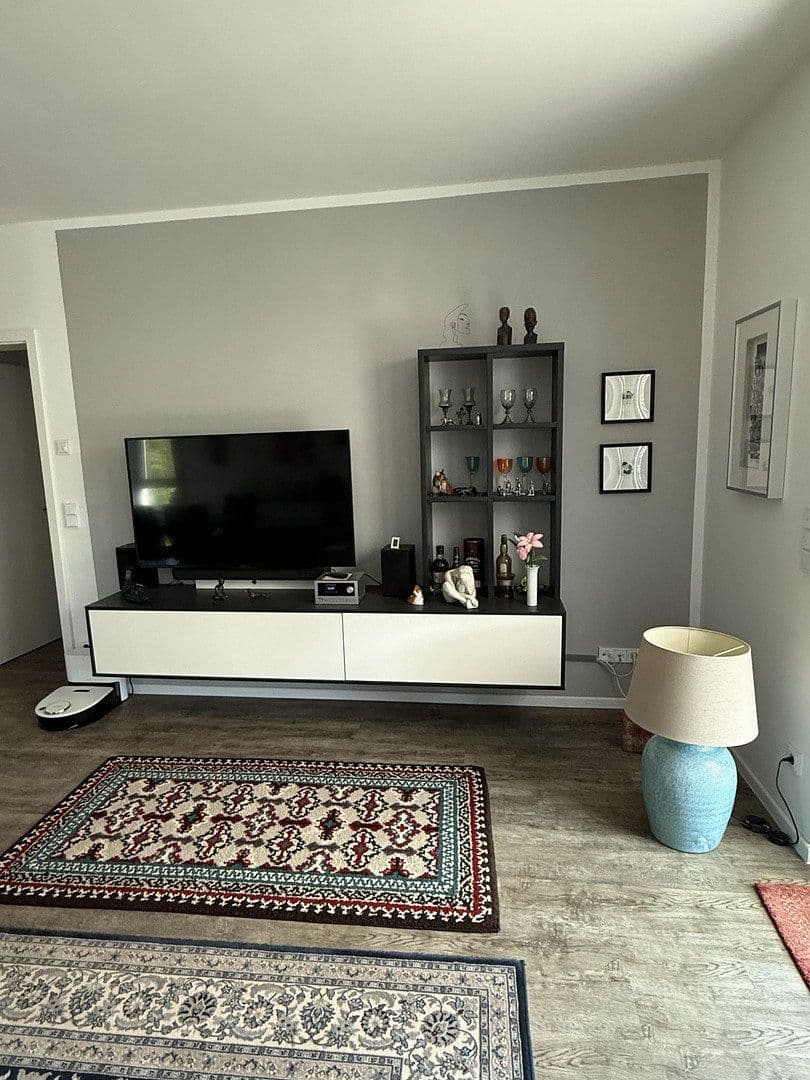 Predaj bytu 3-izbový 127 m², Berlin, Berlín Predaj bytu 3-izbový 127 m², Berlin, Berlín