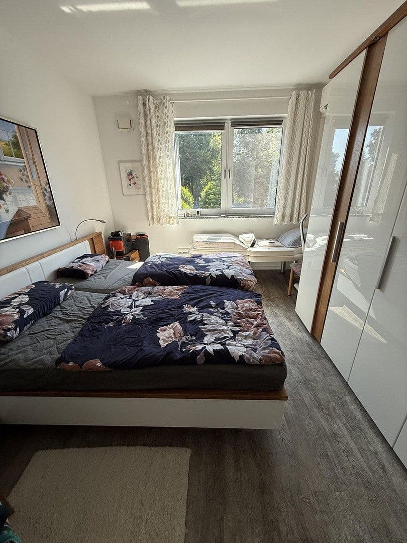 Predaj bytu 3-izbový 127 m², Berlin, Berlín Predaj bytu 3-izbový 127 m², Berlin, Berlín