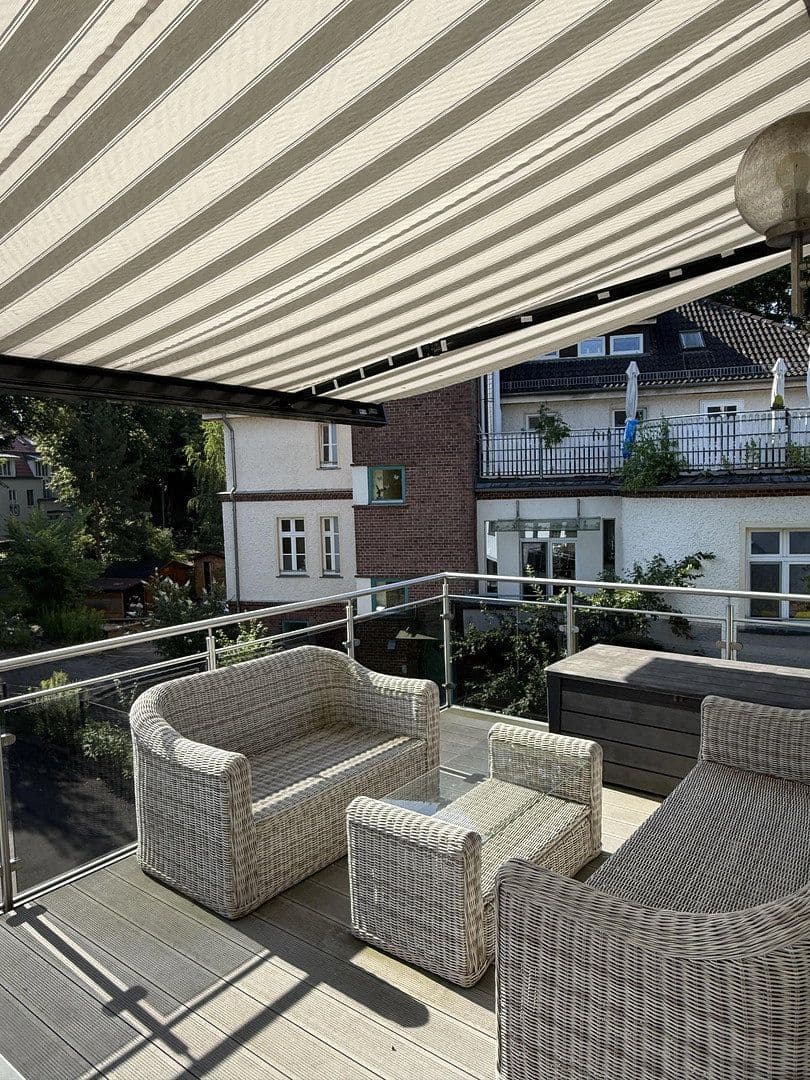 Predaj bytu 3-izbový 127 m², Berlin, Berlín Predaj bytu 3-izbový 127 m², Berlin, Berlín