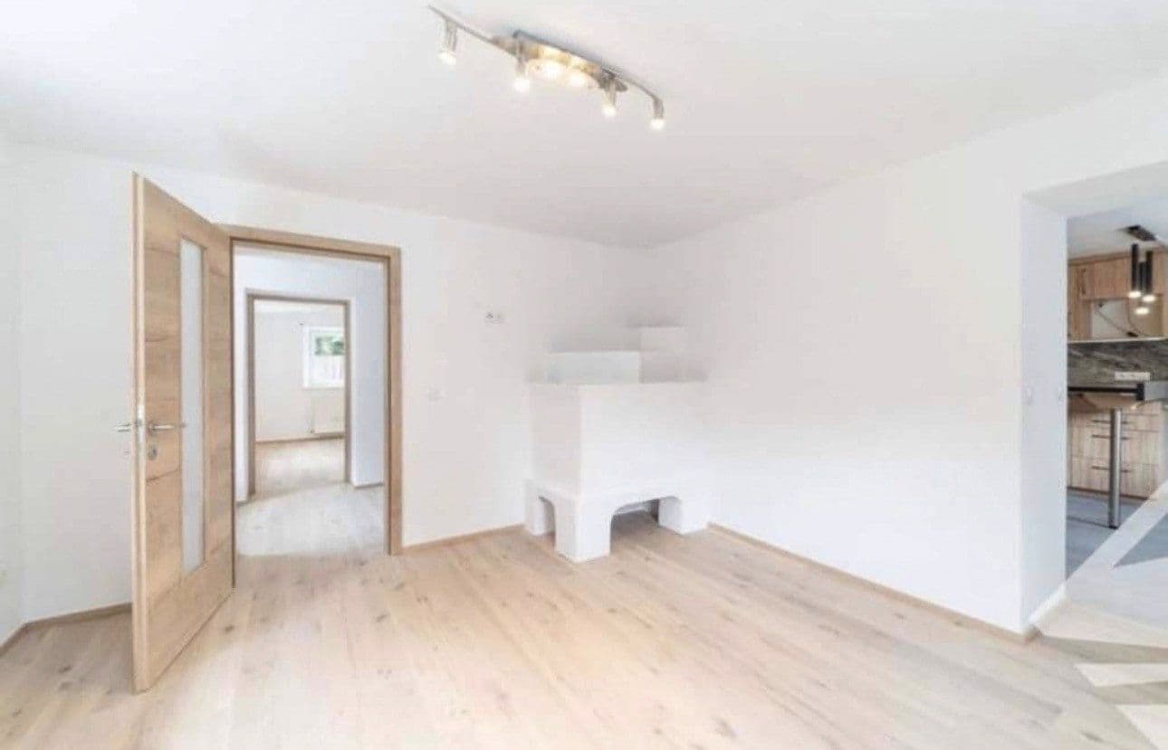 Predaj domu 231 m², pozemok 431 m², Scharnitz, Tirolsko Predaj domu 231 m², pozemok 431 m², Scharnitz, Tirolsko