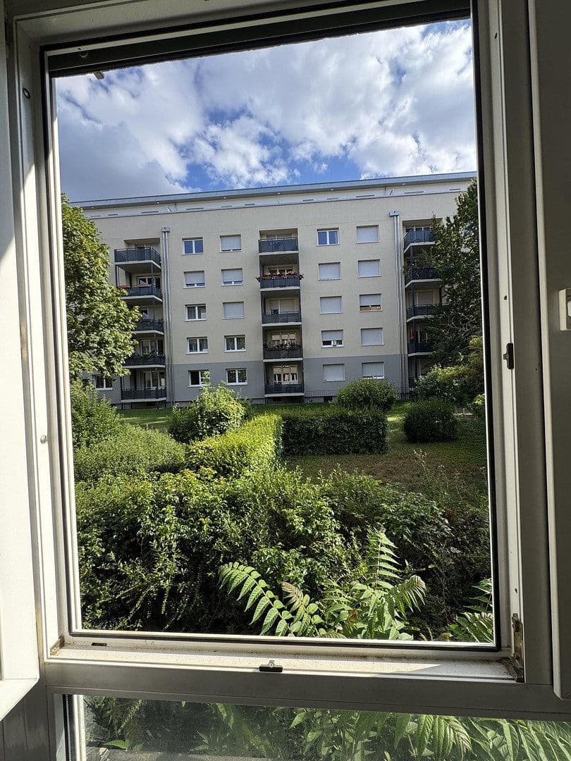 Prenájom bytu 3-izbový 80 m², Lenaustraße 24, Mannheim, Bádensko-Wurttembersko Prenájom bytu 3-izbový 80 m², Lenaustraße 24, Mannheim, Bádensko-Wurttembersko