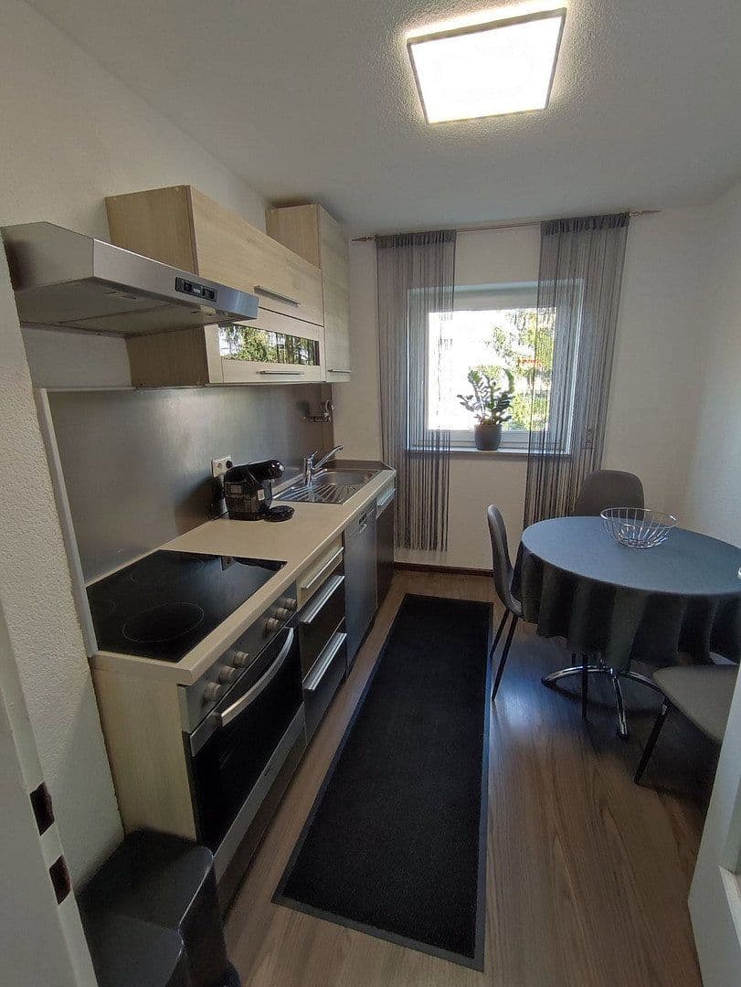 Prenájom bytu 2-izbový 51 m², Roseggerstraße 23, Innsbruck, Tirolsko Prenájom bytu 2-izbový 51 m², Roseggerstraße 23, Innsbruck, Tirolsko