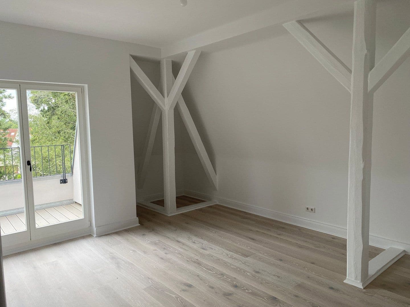 Predaj bytu 230 m², Berlin, Berlín Predaj bytu 230 m², Berlin, Berlín