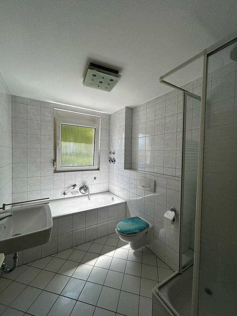 Prenájom bytu 2-izbový 68 m², Helga-Barth-Straße 7, Bretten, Bádensko-Wurttembersko Prenájom bytu 2-izbový 68 m², Helga-Barth-Straße 7, Bretten, Bádensko-Wurttembersko