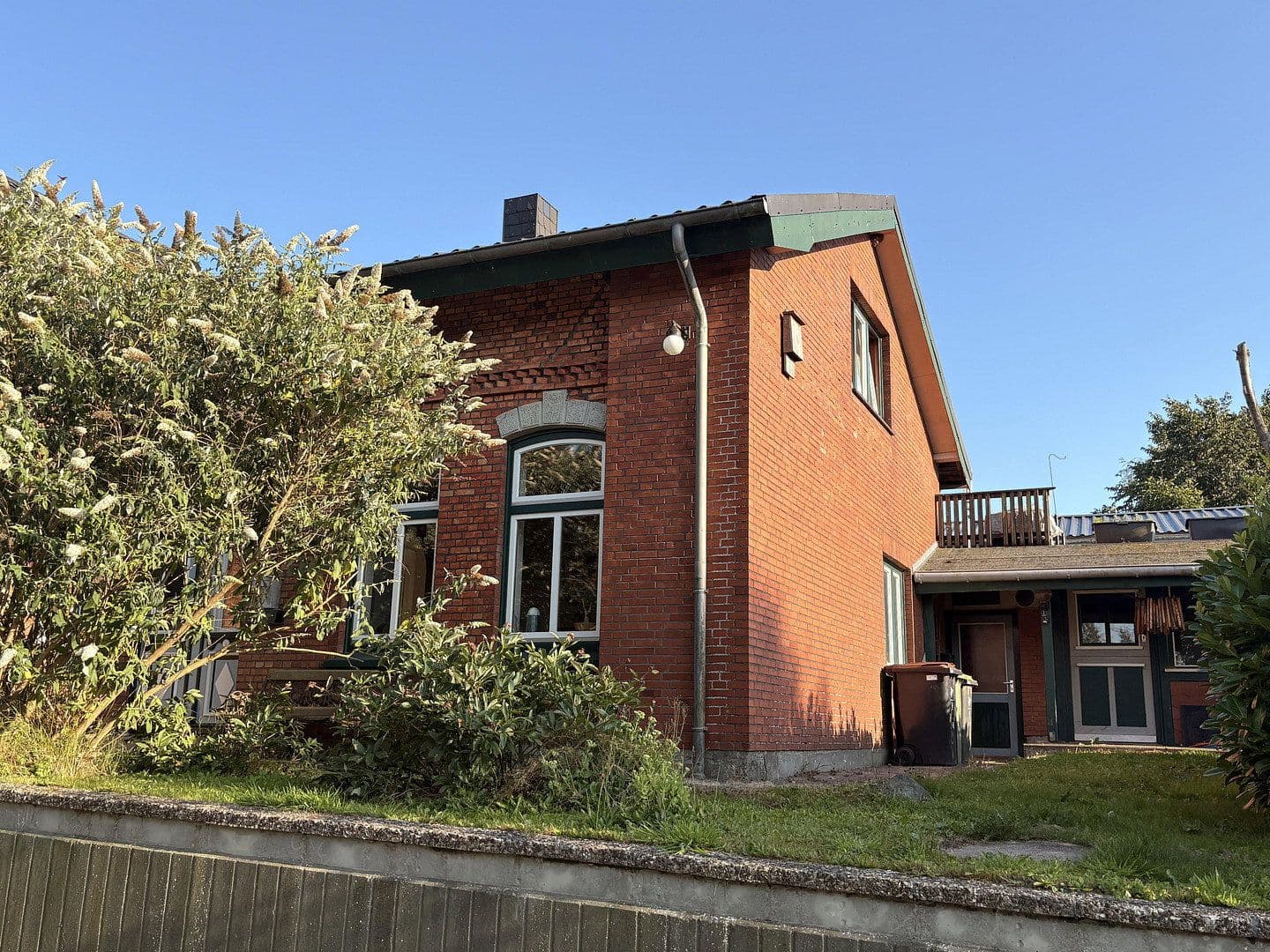 Predaj domu 150 m², pozemok 446 m², Bahnhofstraße 4, Wohlde, Šlezvicko-Holštajnsko Predaj domu 150 m², pozemok 446 m², Bahnhofstraße 4, Wohlde, Šlezvicko-Holštajnsko