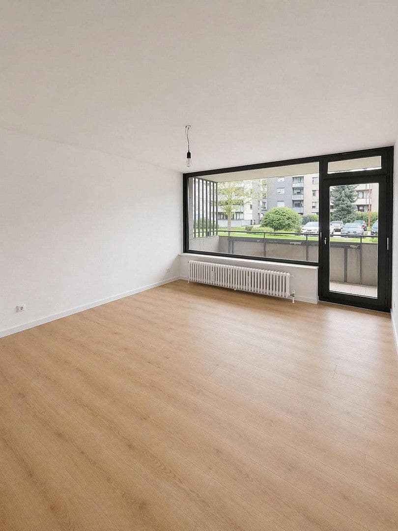 Prenájom bytu 3-izbový 90 m², Urftstr. 110, Mönchengladbach, Severné Porýnie - Westfálsko Prenájom bytu 3-izbový 90 m², Urftstr. 110, Mönchengladbach, Severné Porýnie - Westfálsko