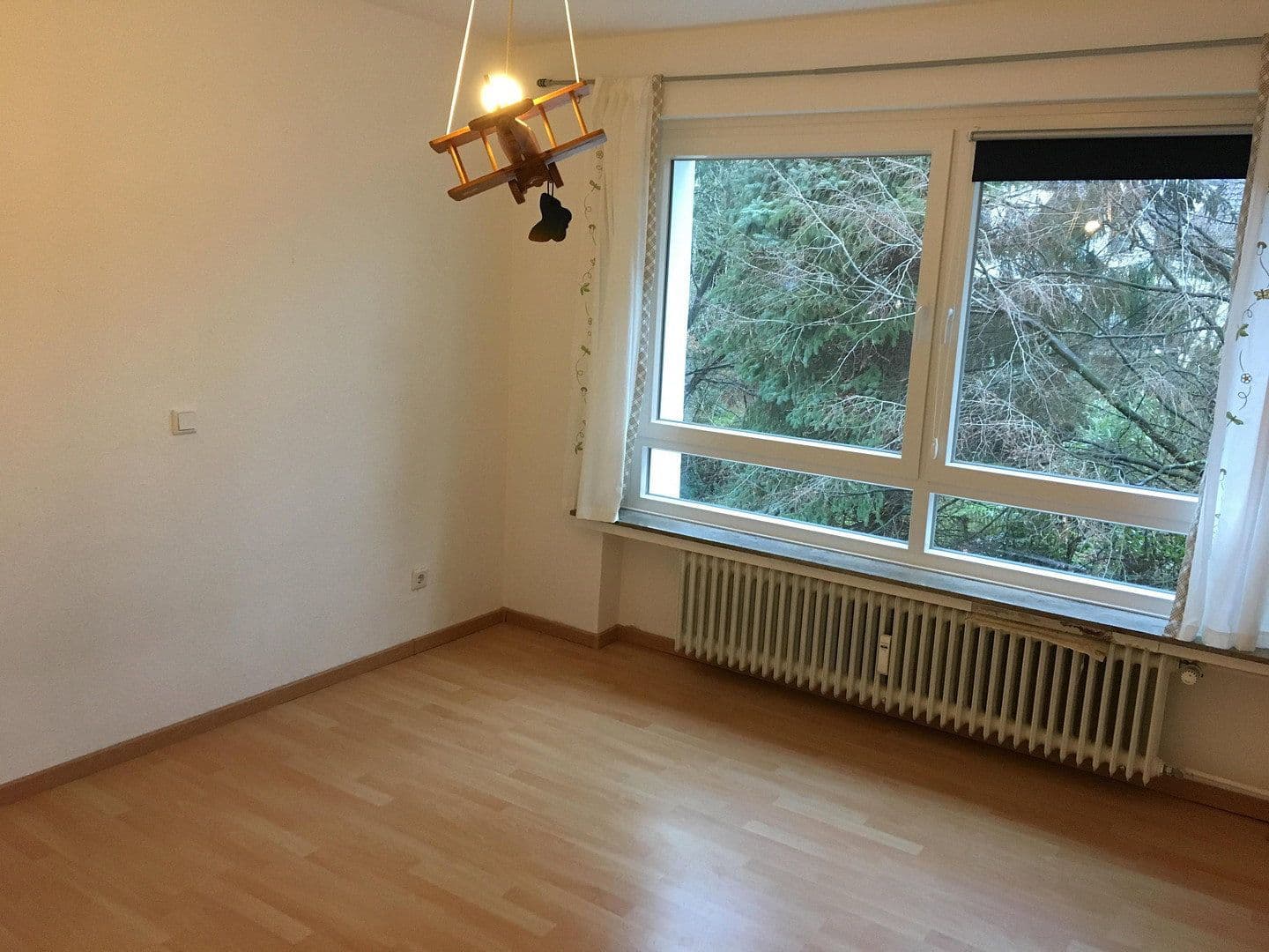 Prenájom bytu 3-izbový 64 m², Adlerstraße 42, Ratingen, Severné Porýnie - Westfálsko Prenájom bytu 3-izbový 64 m², Adlerstraße 42, Ratingen, Severné Porýnie - Westfálsko