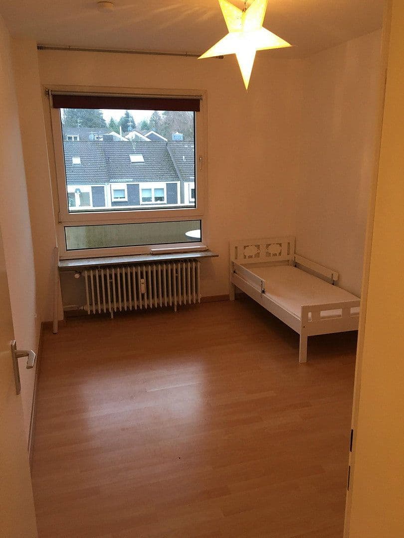 Prenájom bytu 3-izbový 64 m², Adlerstraße 42, Ratingen, Severné Porýnie - Westfálsko Prenájom bytu 3-izbový 64 m², Adlerstraße 42, Ratingen, Severné Porýnie - Westfálsko