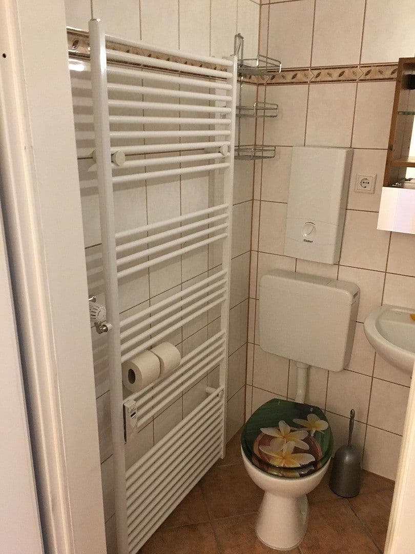 Prenájom bytu 3-izbový 64 m², Adlerstraße 42, Ratingen, Severné Porýnie - Westfálsko Prenájom bytu 3-izbový 64 m², Adlerstraße 42, Ratingen, Severné Porýnie - Westfálsko